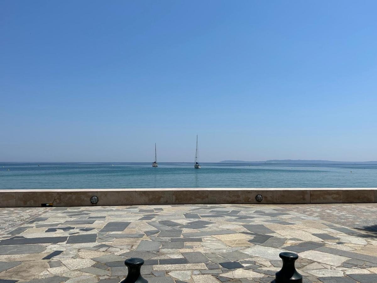 Premium Sea Front Apartment Le Lavandou Esterno foto